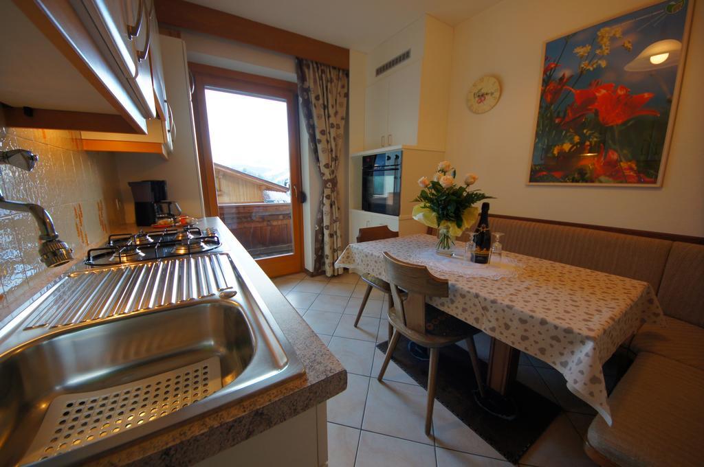 Apartamento Ciasa Complojer La Valle Exterior foto